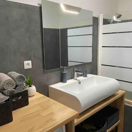 Apartment Spacieux Centre Gare Visitation
